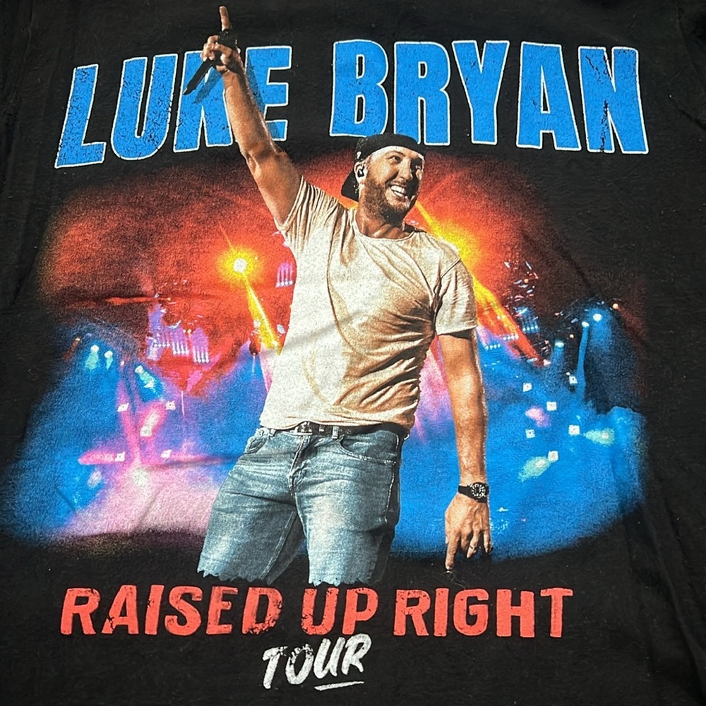 Luke Bryan Raised Up Right Graphic Tour TShirt Size Small